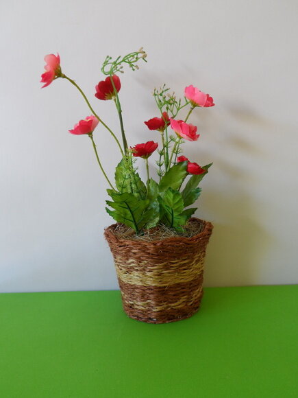 Arranjo Floral em Vaso de Sisal