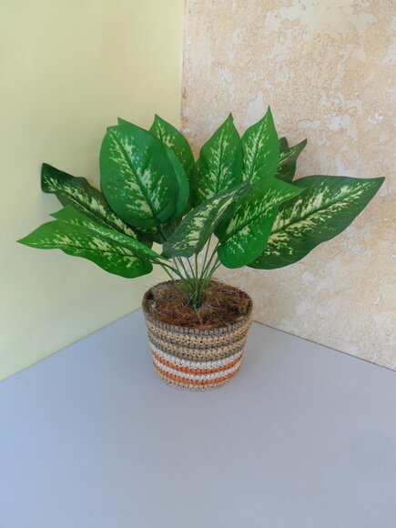 Arranjo Floral em Vaso de Sisal
