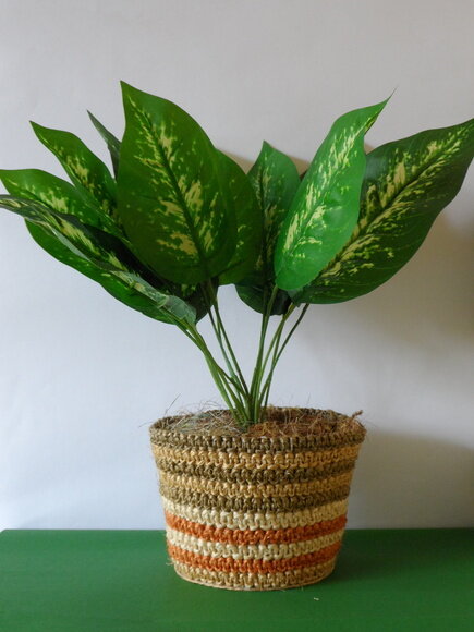 Arranjo Floral em Vaso de Sisal