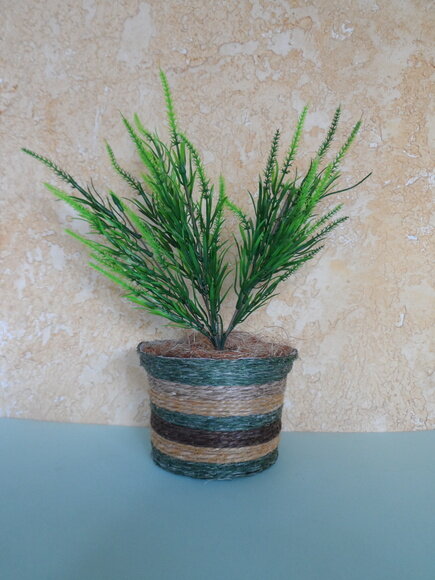 Arranjo Floral em Vaso de Sisal