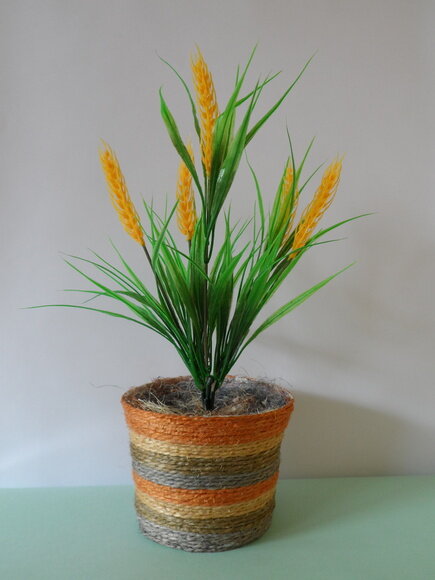 Arranjo Floral em Vaso de Sisal