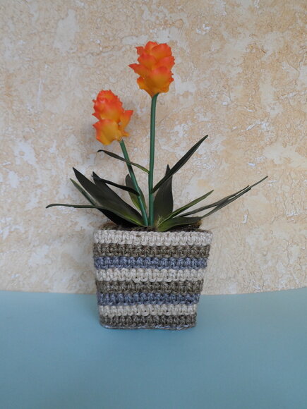 Arranjo Floral em Vaso de Sisal