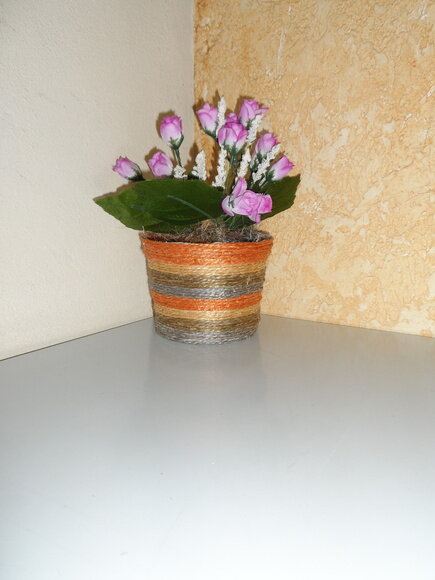 Arranjo Floral em Vaso de Sisal