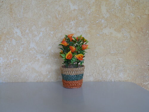 Arranjo Floral em Vaso de Sisal
