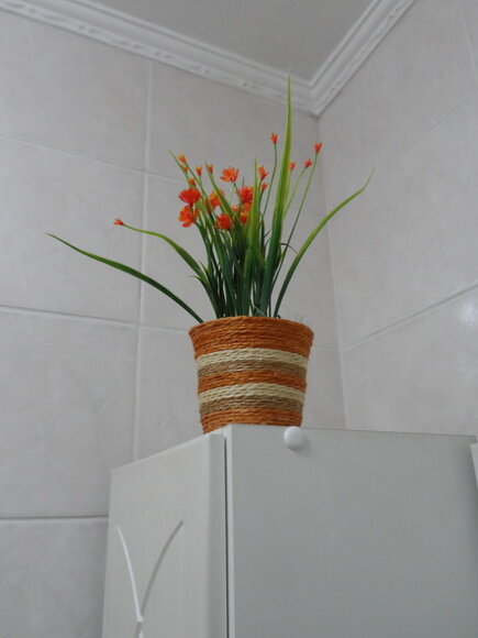Arranjo Floral em Vaso de Sisal