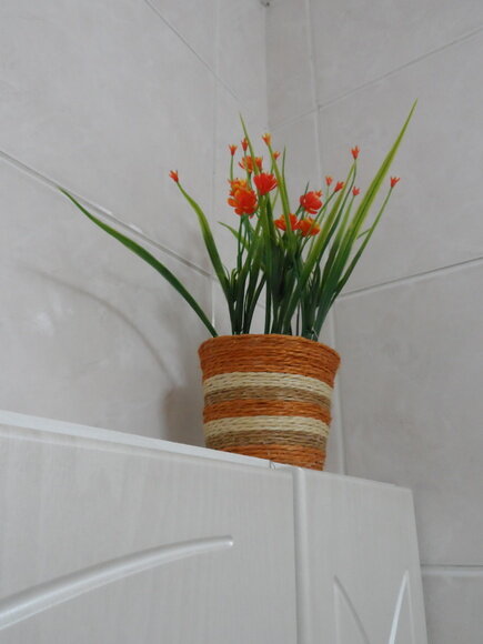 Arranjo Floral em Vaso de Sisal