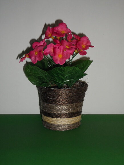 Arranjo Floral em Vaso de Sisal