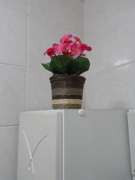 Arranjo Floral em Vaso de Sisal