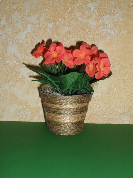 Arranjo Floral em Vaso de Sisal