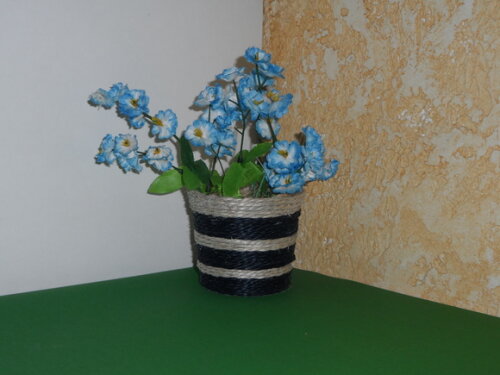 Arranjo Floral em Vaso de Sisal