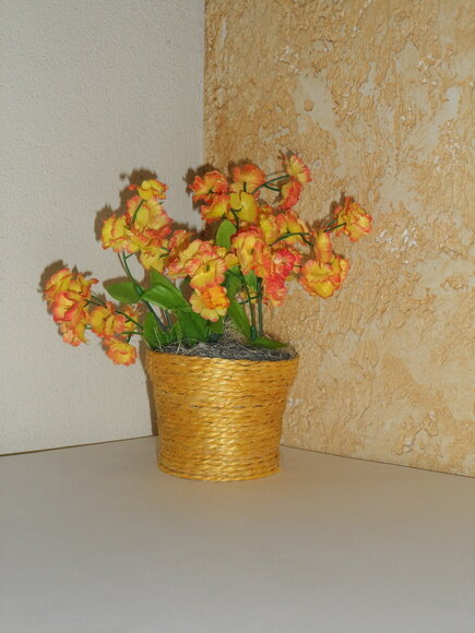 Arranjo Floral em Vaso de Sisal