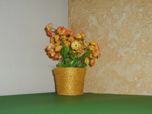 Arranjo Floral em Vaso de Sisal