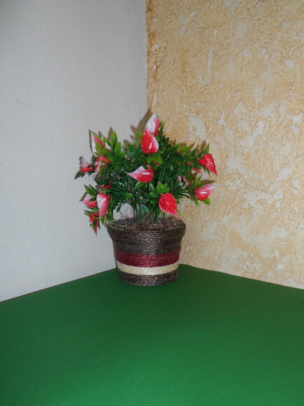 Arranjo Floral em Vaso de Sisal