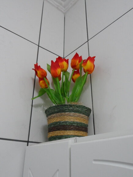 Arranjo Floral em Vaso de Sisal