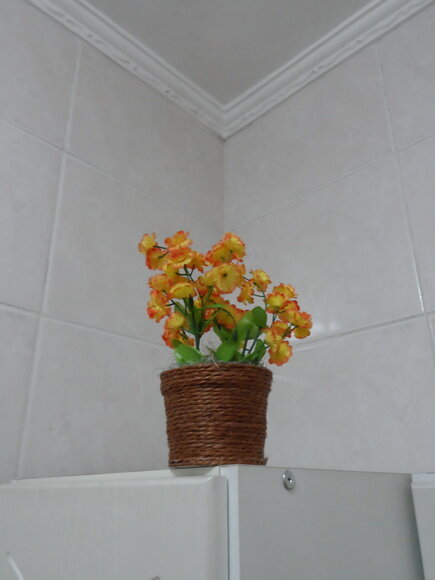 Arranjo Floral em Vaso de Sisal