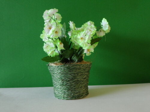 Arranjo Floral em Vaso de Sisal
