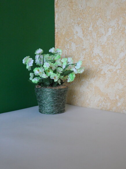 Arranjo Floral em Vaso de Sisal