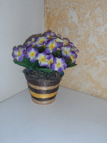 Arranjo Floral em Vaso de Sisal
