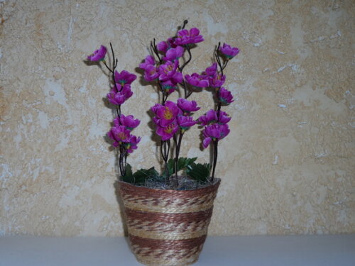 Arranjo Floral em Vaso de Sisal