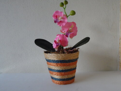 Arranjo Floral em Vaso de Sisal