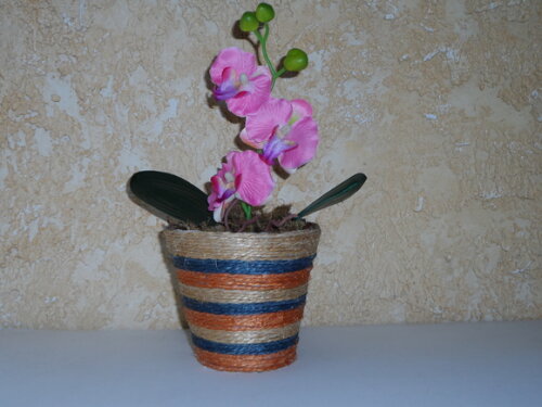 Arranjo Floral em Vaso de Sisal