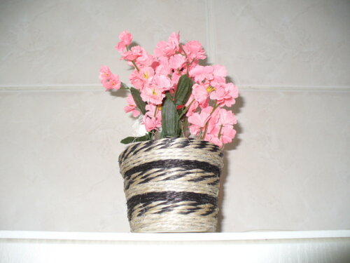 Arranjo Floral em Vaso de Sisal
