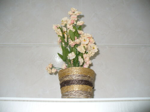 Arranjo Floral em Vaso de Sisal