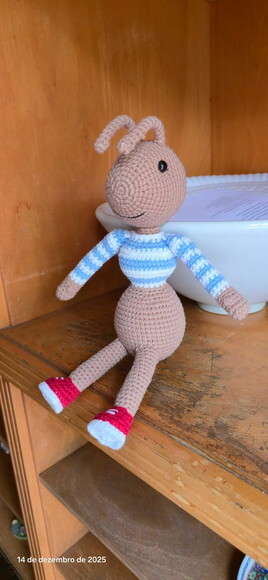 formiga russa amigurumi