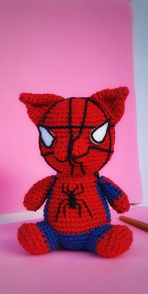 porco aranha aranhaverso amigurumi