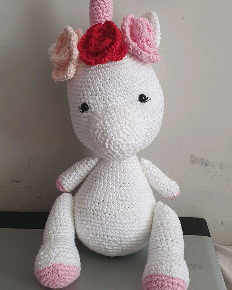 unicorno amigurumi