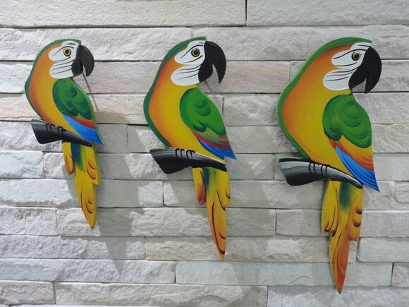 Trio de Arara P1 - Verde com Amarela-madeira - Parede Quadro