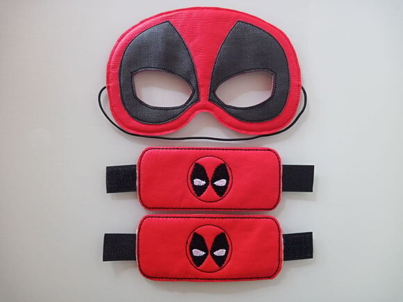 43 Kits Heróis com Braceletes - Couro Ecológico