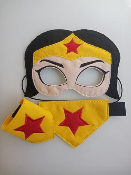60 Kits Heróis com Braceletes - Feltro