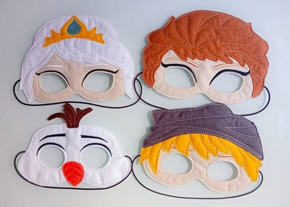 Kit 80 Mascaras Tema Moana e Frozen