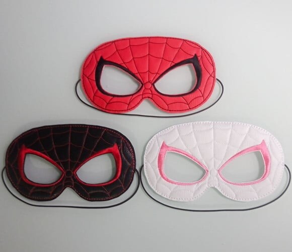 Máscara Homem Aranha Infantil - Material Sintético