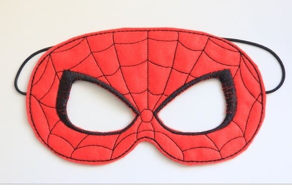 Máscara Homem Aranha com Braceletes -infantil