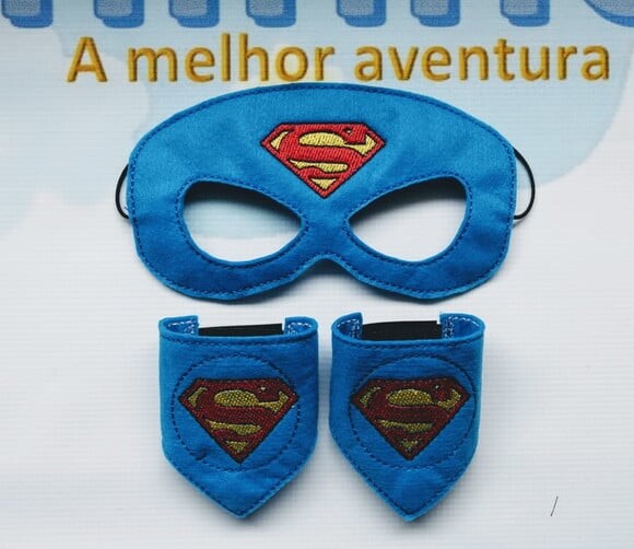 Máscara Superman com Braceletes - Feltro