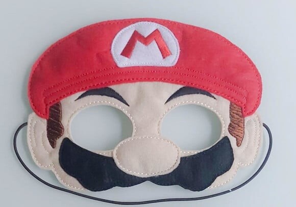 Máscara Super Mario Bros