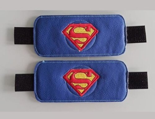 Braceletes Super Heróis em Couro Ecológico