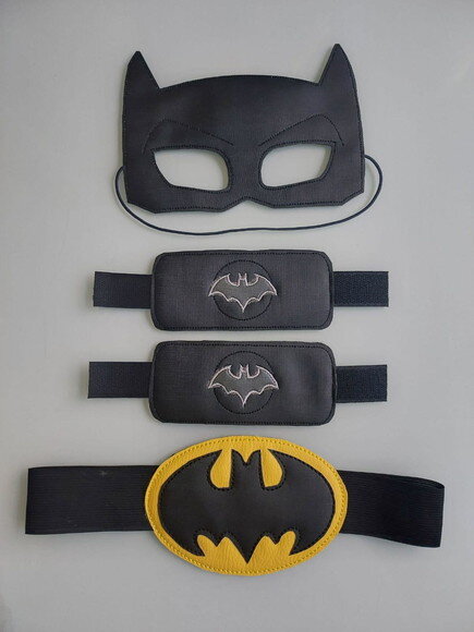 Máscara Batman Cinto e Braceletes Couro Infantil