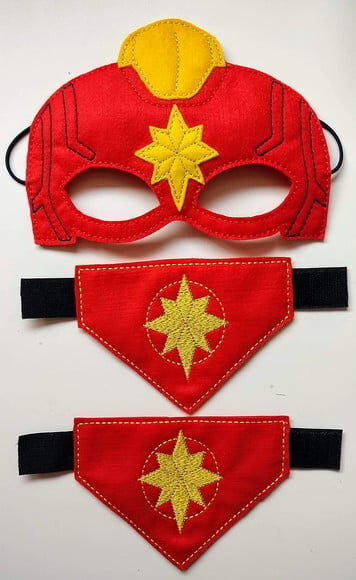 Máscara Capitã Marvel Infantil