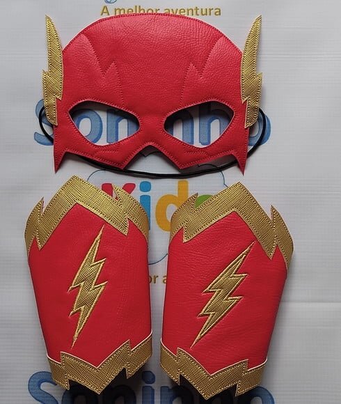 Máscara Flash com Braceletes Infantil -couro Ecológico