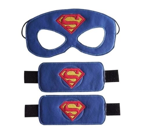 Máscara Super Homem com Braceletes Couro Ecológico