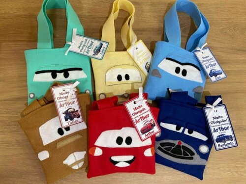 Sacolinhas em Feltro Tema Carros Disney