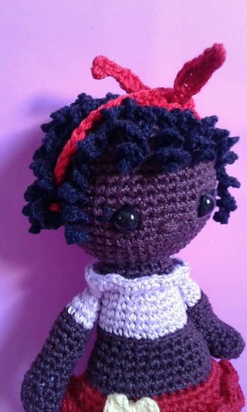 Boneca Negra - Juju, em Crochê Amigurumi
