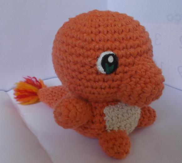 Charmander de Crochê Amigurumi