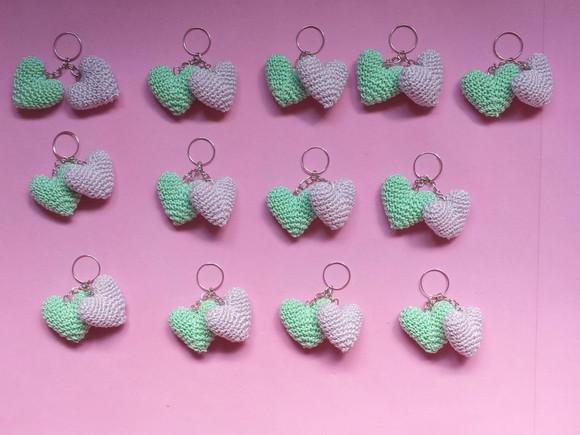 Chaveiro Dois Corações de Crochê Amigurumi