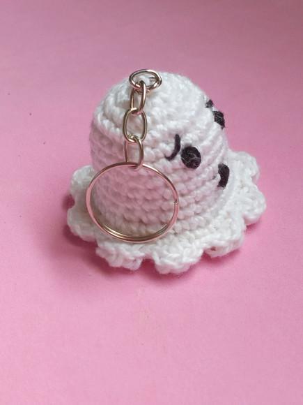Chaveiro Mini Fantasma em Crochê Amigurumi