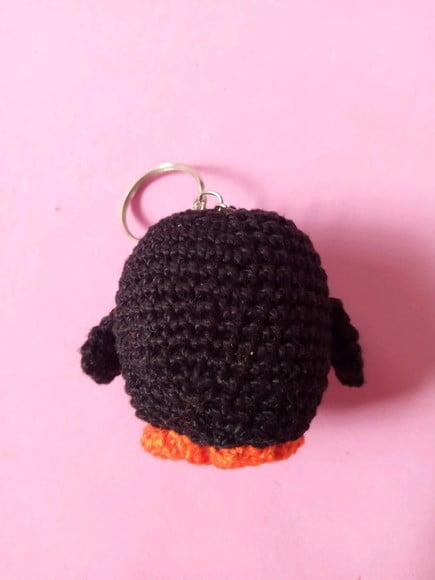 Chaveiro Pinguim em Crochê Amigurumi