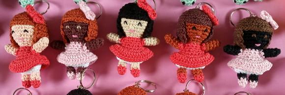 Chaveiros Bonecas em Crochê Amigurumi